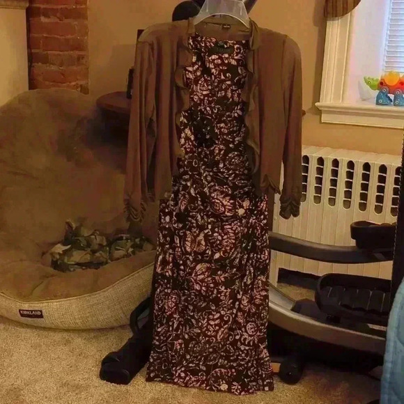 Ralph Lauren style dress that is a size 6. Brown and tan. - Picture 1 of 6